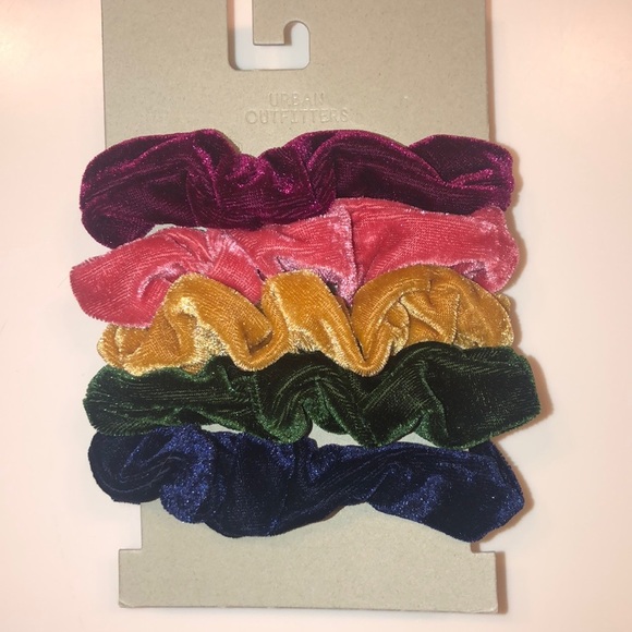 Urban Outfitters Accessories - URBAN Outfitters Set of 5 Velvet Scrunchies NWT